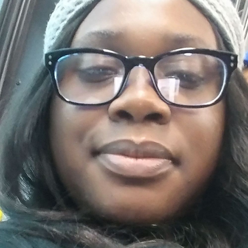 Meet your Posher, Erika